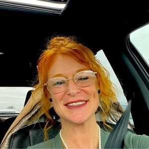 Meet your Posher, Lynzi